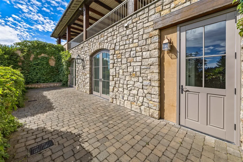 2761 Contour Road Missoula MT 59802