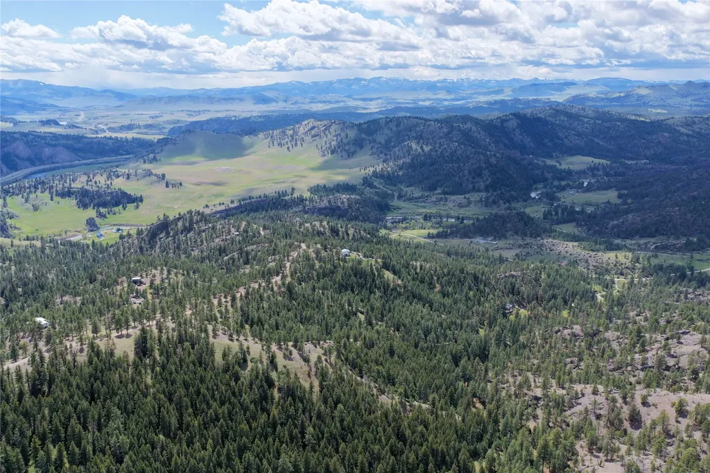 Tbd Dearborn River Road Cascade MT 59421