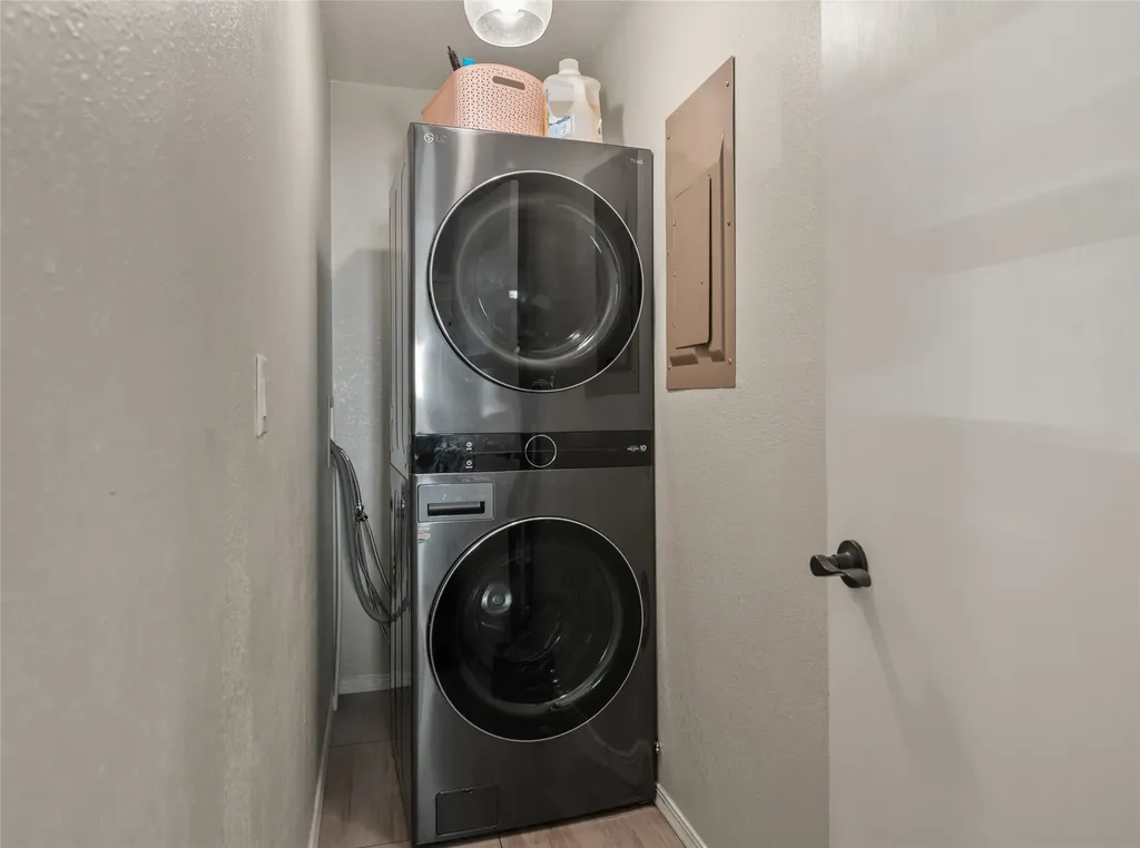 41255 Pine Tree Lane Polson MT 59860