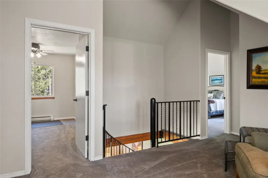 41255 Pine Tree Lane Polson MT 59860