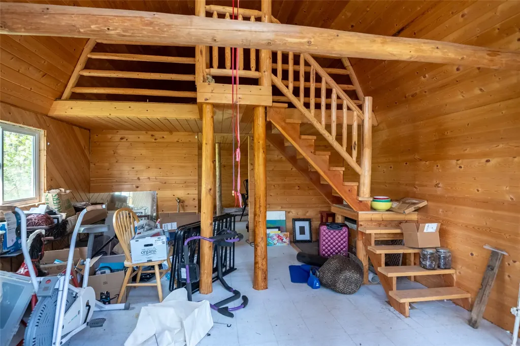 41255 Pine Tree Lane Polson MT 59860