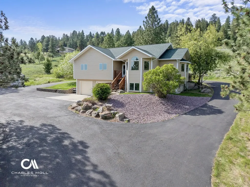 50 Ruby Mountain Road Clancy MT 59634