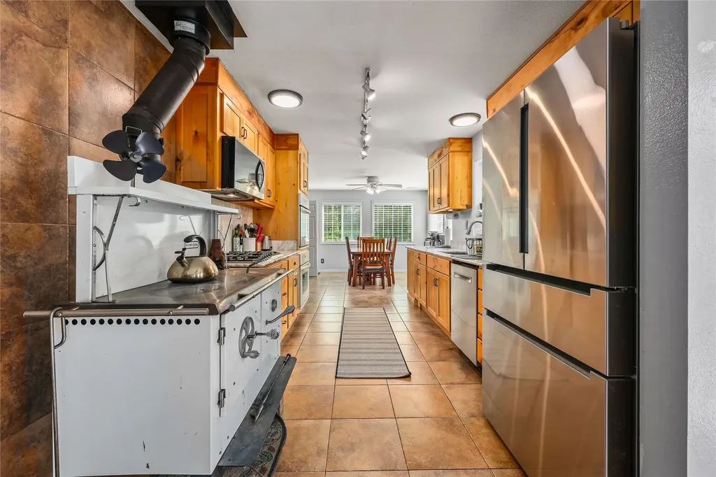 33865 Canyon Mill Road Ronan MT 59864