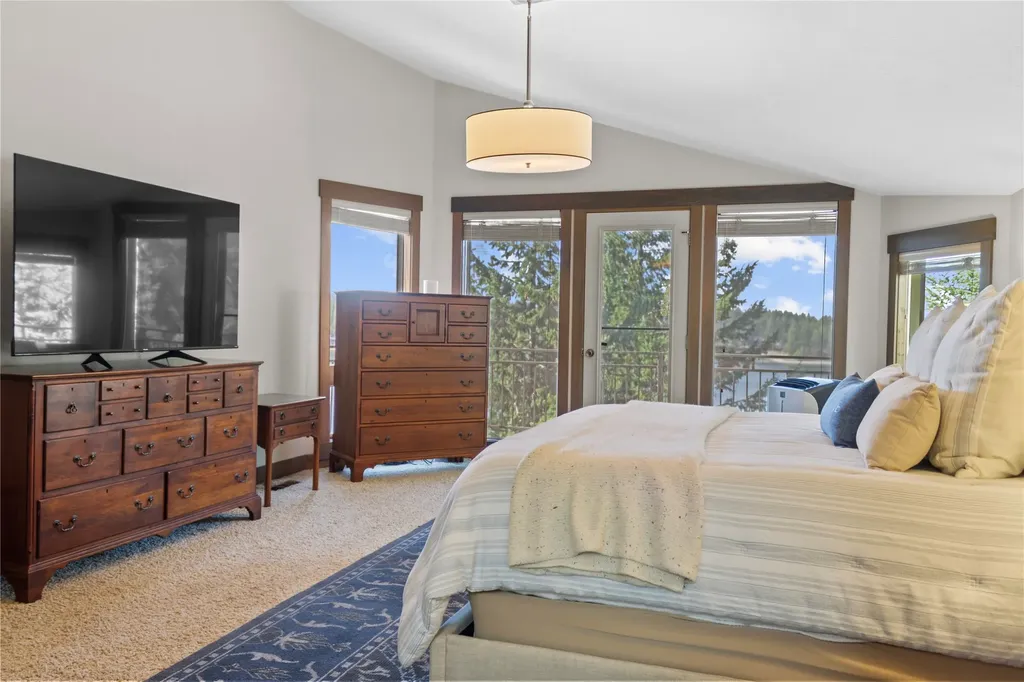 938 Yeoman Hall Road Kalispell MT 59901