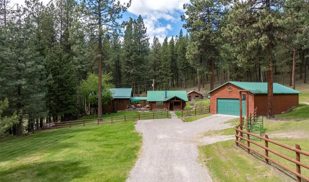 31850 Yearling Run Alberton MT 59820