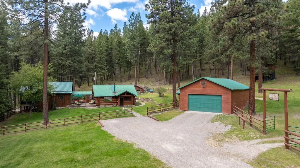 31850 Yearling Run Alberton MT 59820