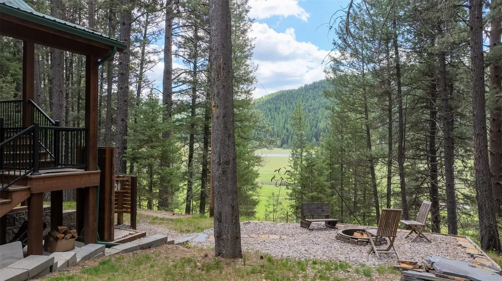 31850 Yearling Run Alberton MT 59820