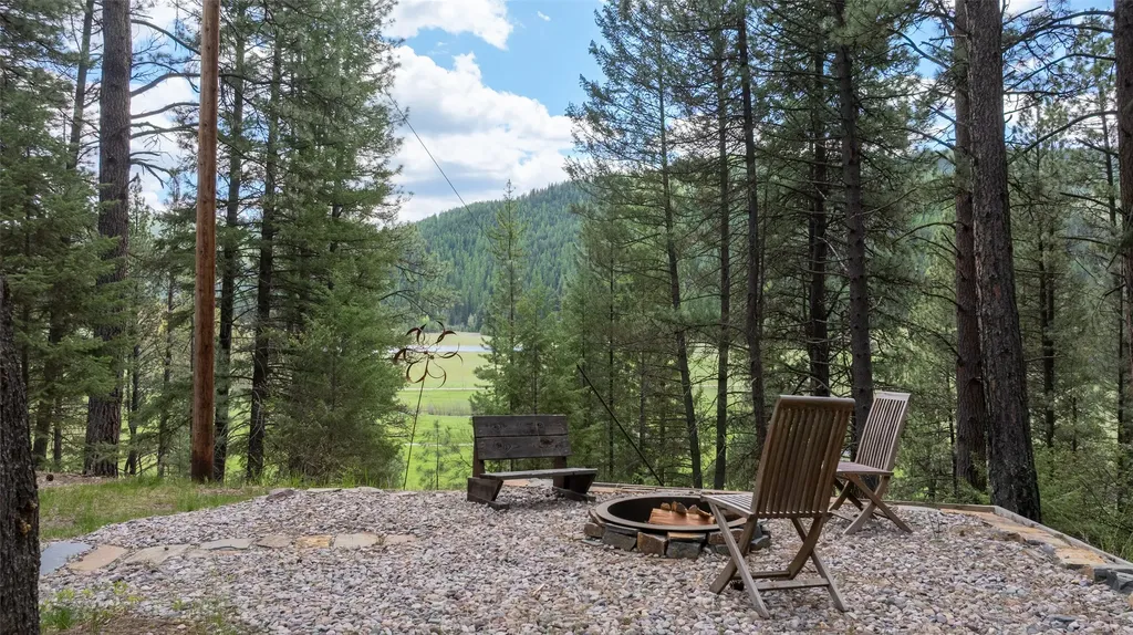 31850 Yearling Run Alberton MT 59820