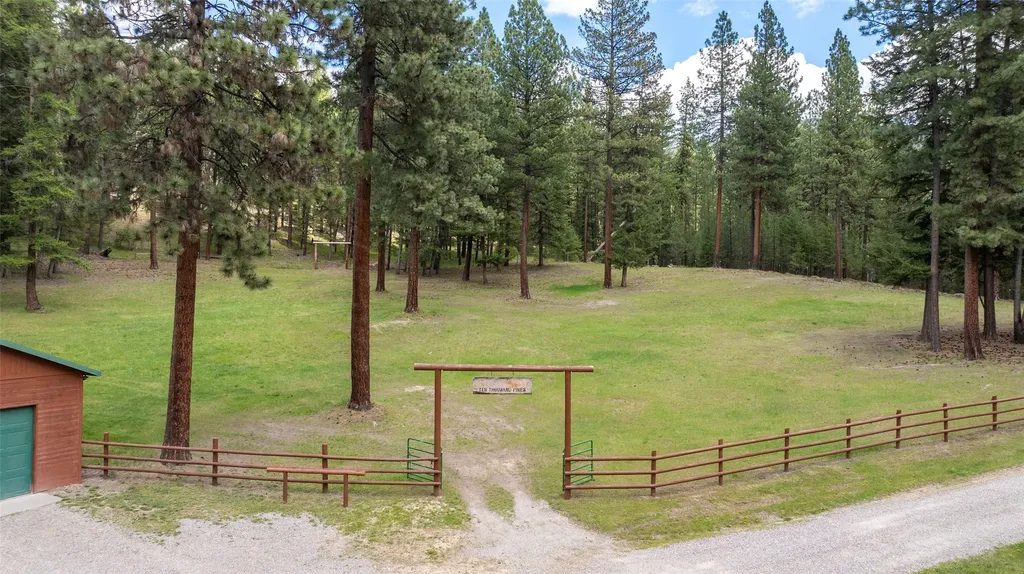 31850 Yearling Run Alberton MT 59820