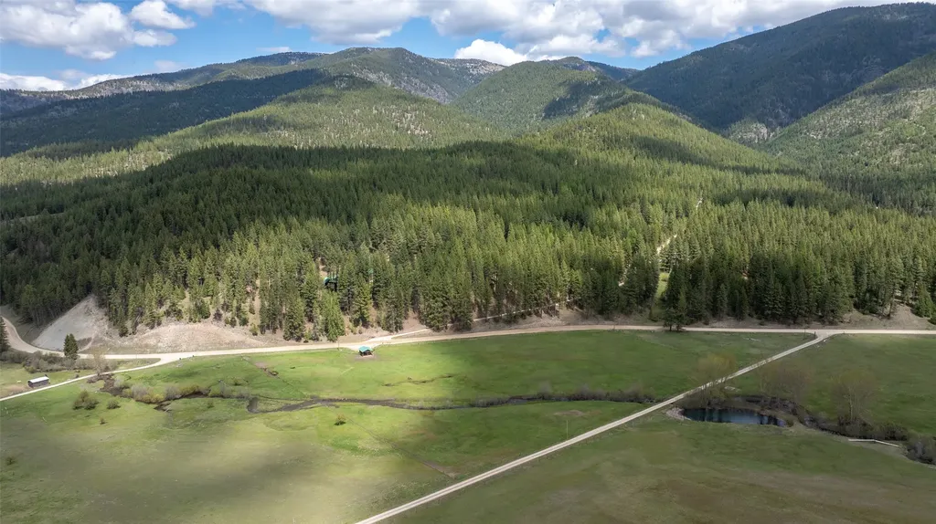 31850 Yearling Run Alberton MT 59820