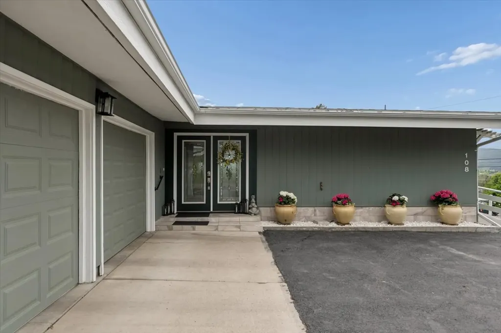 108 Charlotte Avenue Kalispell MT 59901