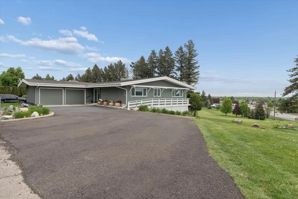 108 Charlotte Avenue Kalispell MT 59901