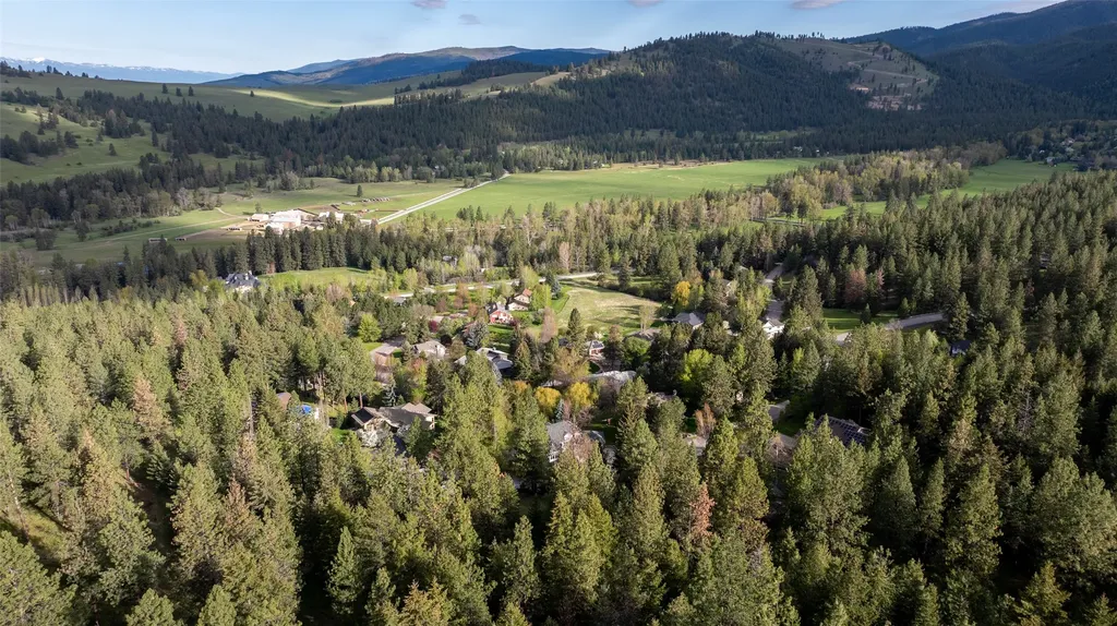 7423 Highline Court Missoula MT 59808