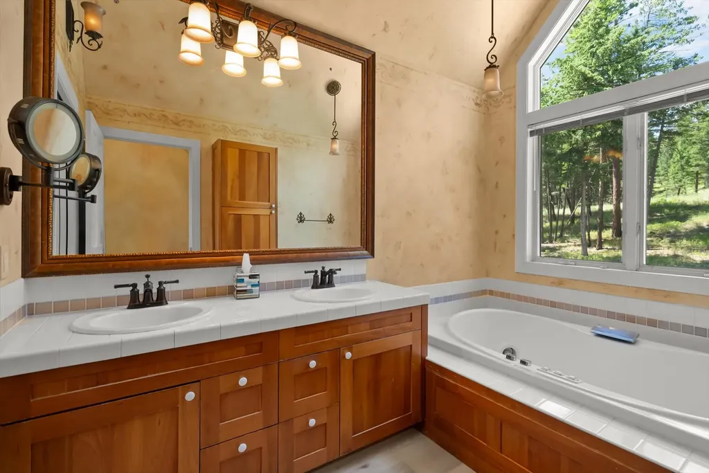 350 Browns Road Kalispell MT 59901