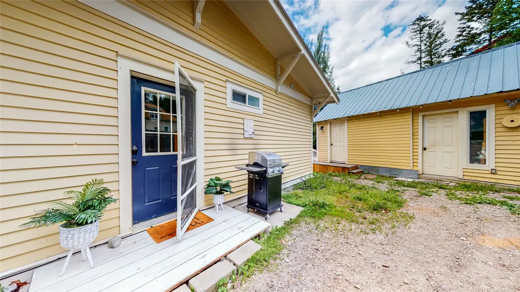 100 Boon Road Somers MT 59932