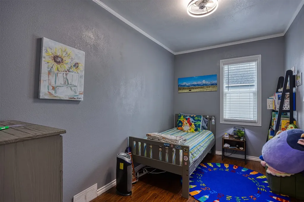 1524 Colorado Avenue Black Eagle MT 59414