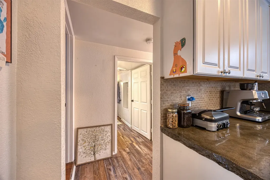 1524 Colorado Avenue Black Eagle MT 59414