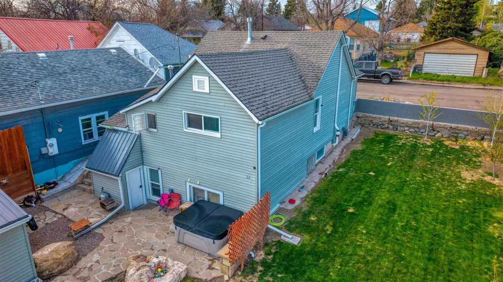 1524 Colorado Avenue Black Eagle MT 59414