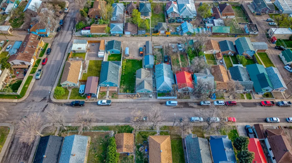1524 Colorado Avenue Black Eagle MT 59414