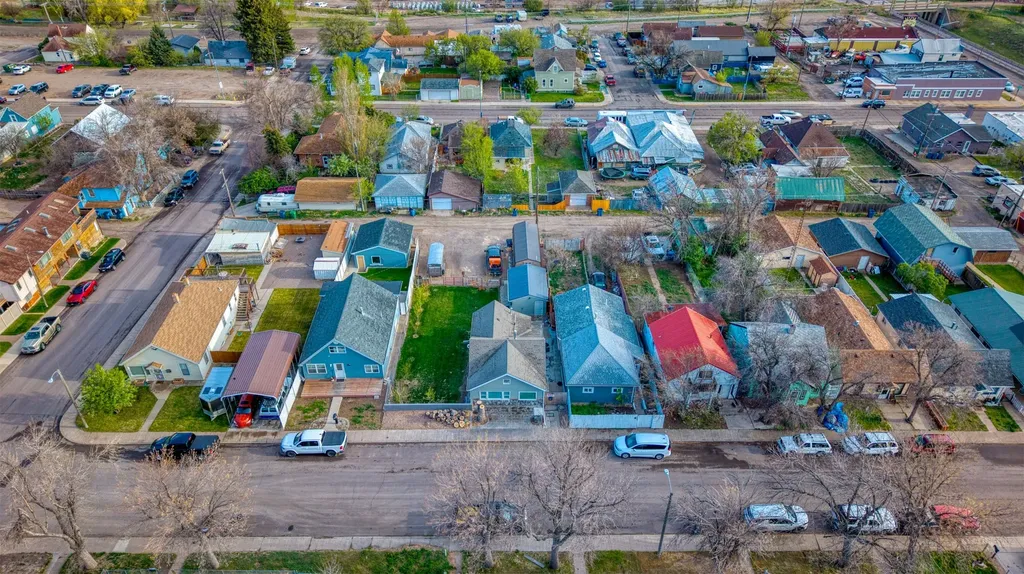 1524 Colorado Avenue Black Eagle MT 59414