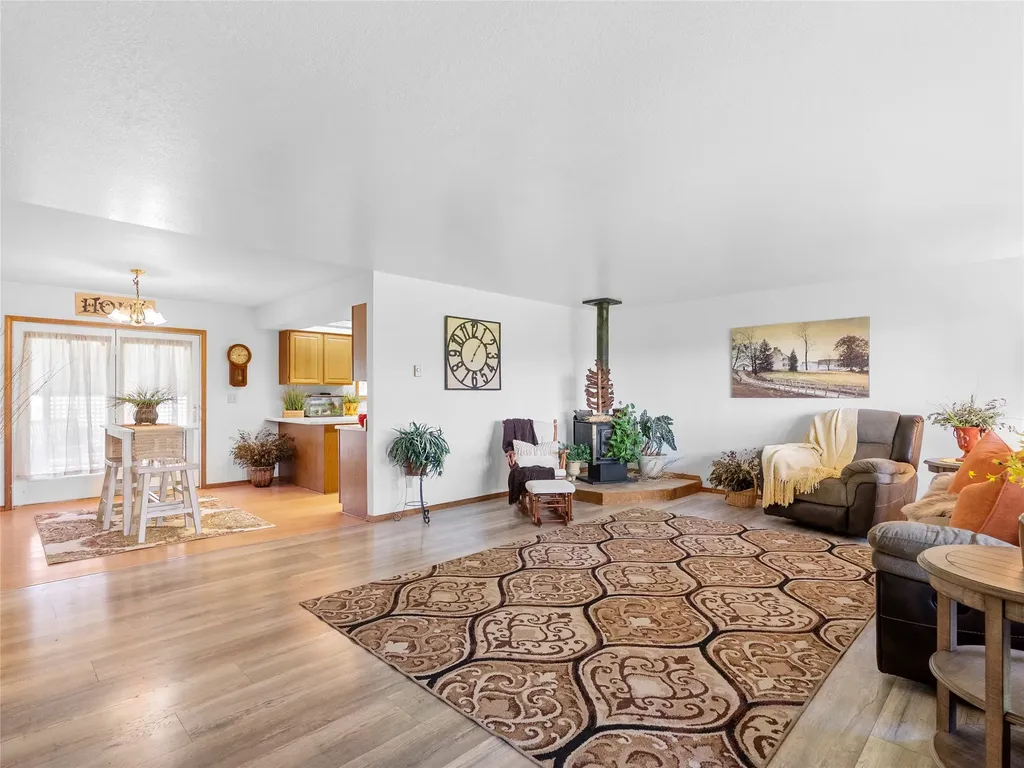 3340 Whitefish Stage Kalispell MT 59901