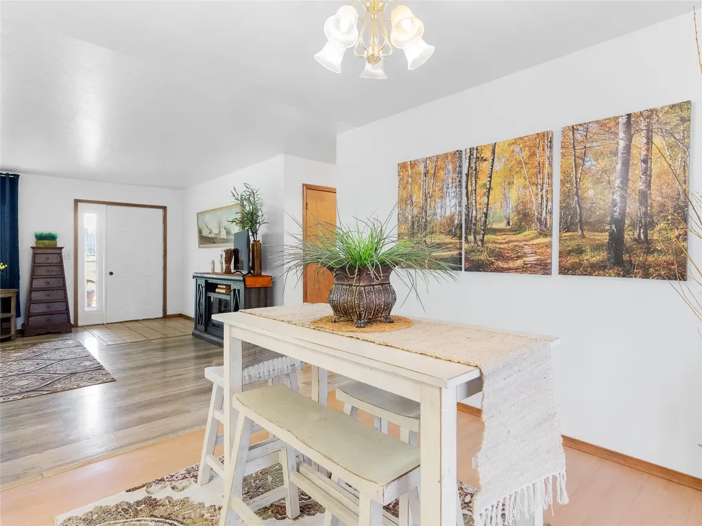 3340 Whitefish Stage Kalispell MT 59901