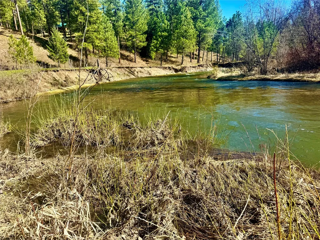 21481 Nine Mile Road Huson MT 59846