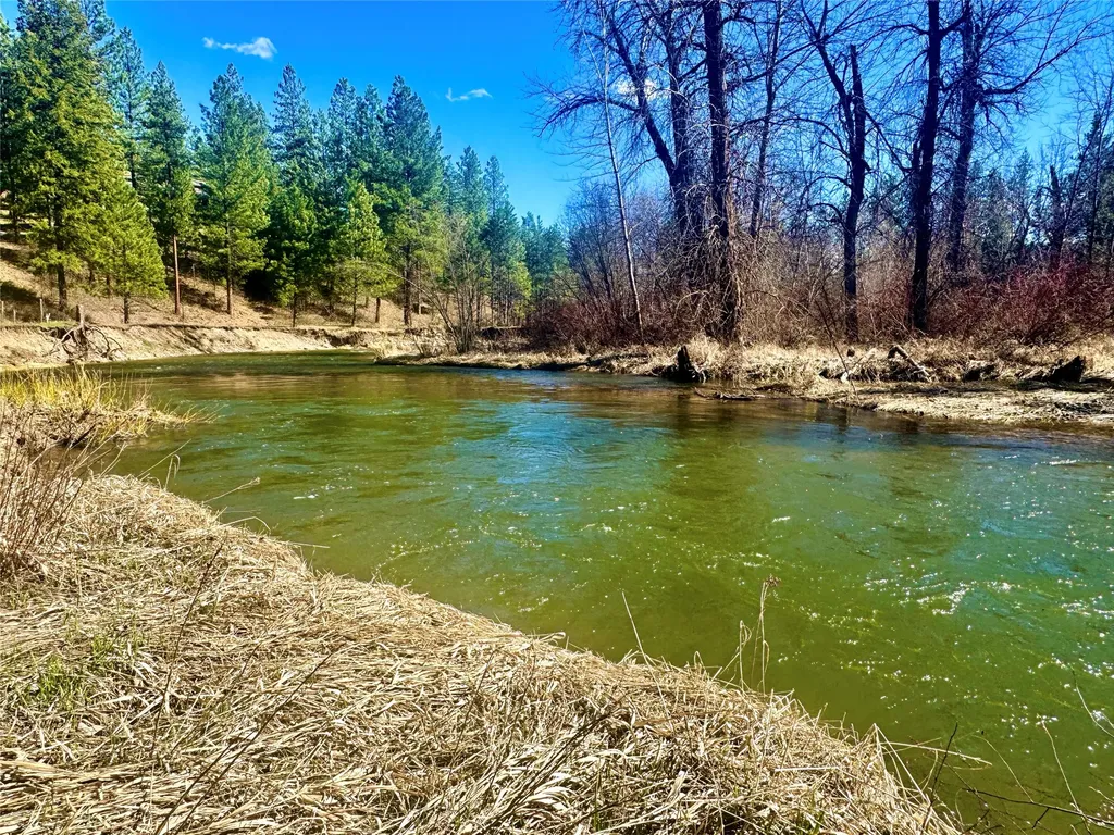 21481 Nine Mile Road Huson MT 59846
