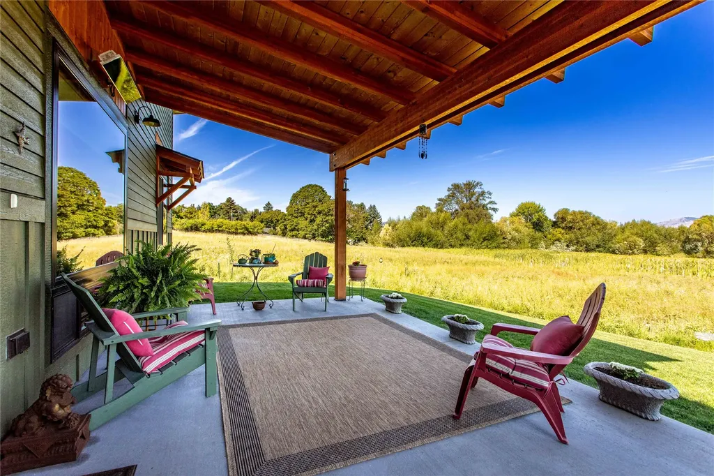 308 14th Avenue E Polson MT 59860