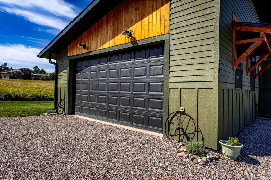 308 14th Avenue E Polson MT 59860