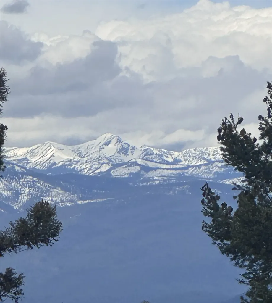 Nhn Old Oregon Trail Clinton MT 59825
