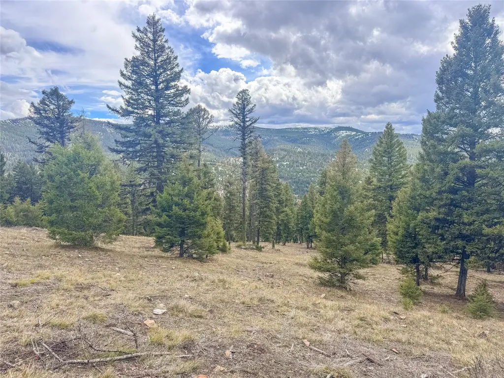 Nhn Old Oregon Trail Clinton MT 59825