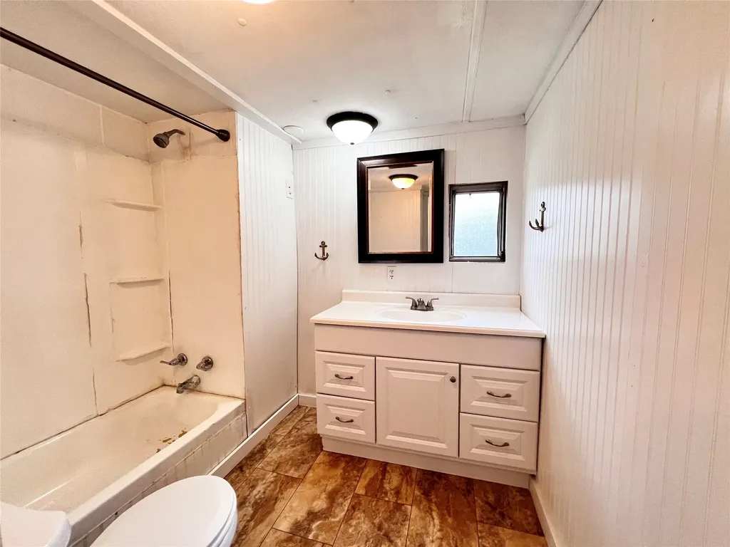 34239 Hilltop Drive Polson MT 59860