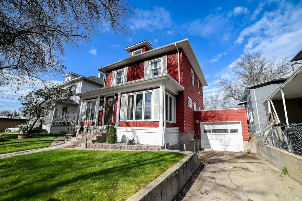 216 12th Street N Great Falls MT 59401