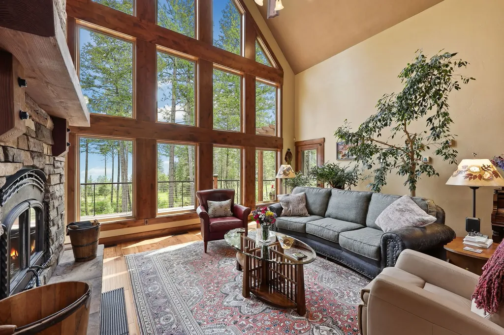 156 Goldenview Lane Lakeside MT 59922