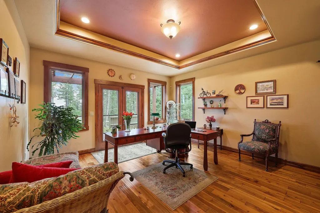 156 Goldenview Lane Lakeside MT 59922