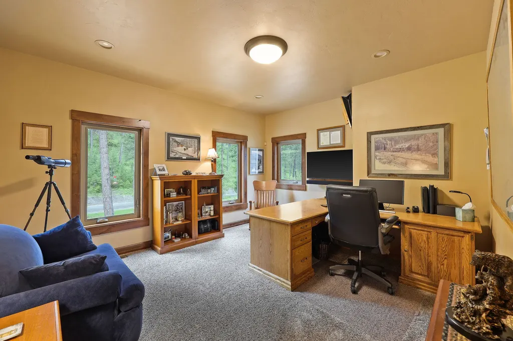 156 Goldenview Lane Lakeside MT 59922