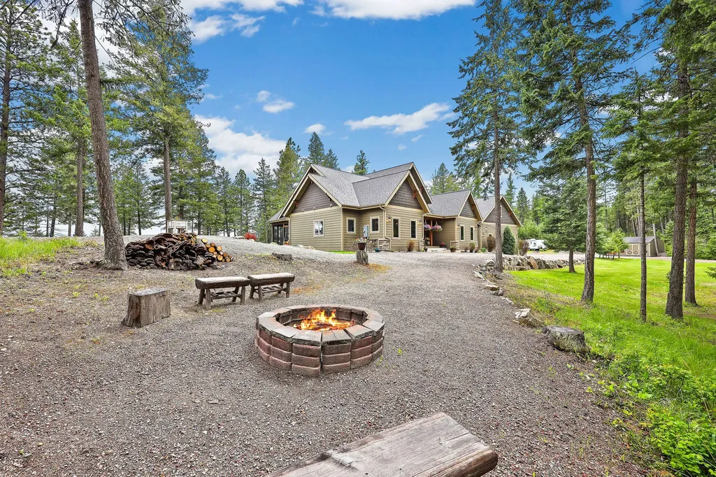 156 Goldenview Lane Lakeside MT 59922