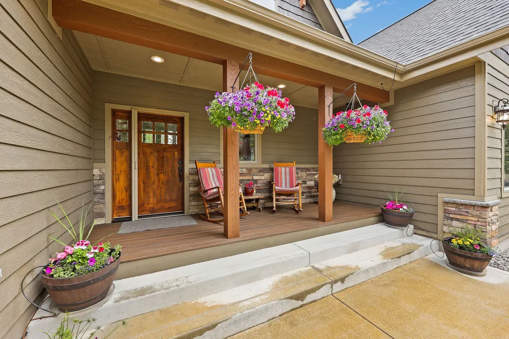 156 Goldenview Lane Lakeside MT 59922