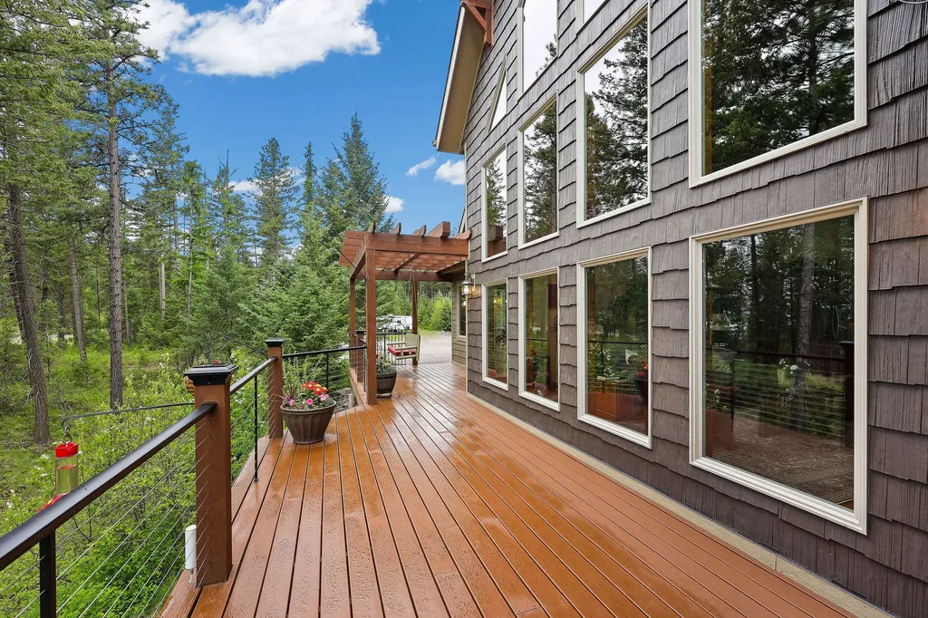 156 Goldenview Lane Lakeside MT 59922