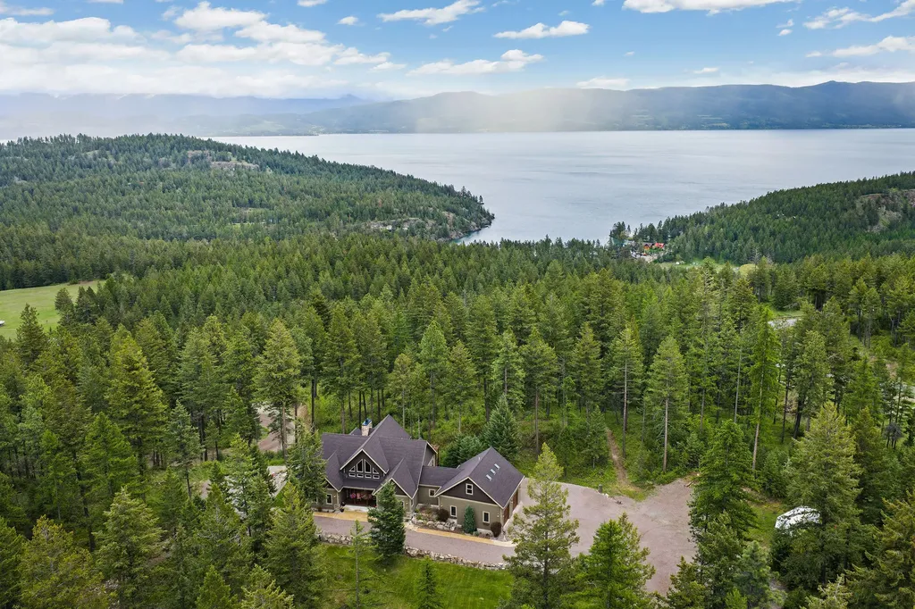 156 Goldenview Lane Lakeside MT 59922