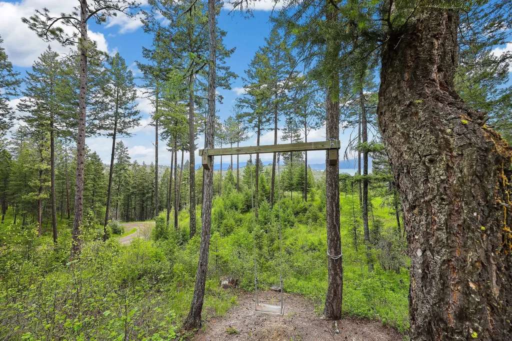 156 Goldenview Lane Lakeside MT 59922