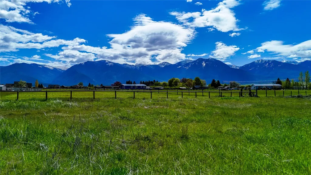 72880 Joes Lane Arlee MT 59821