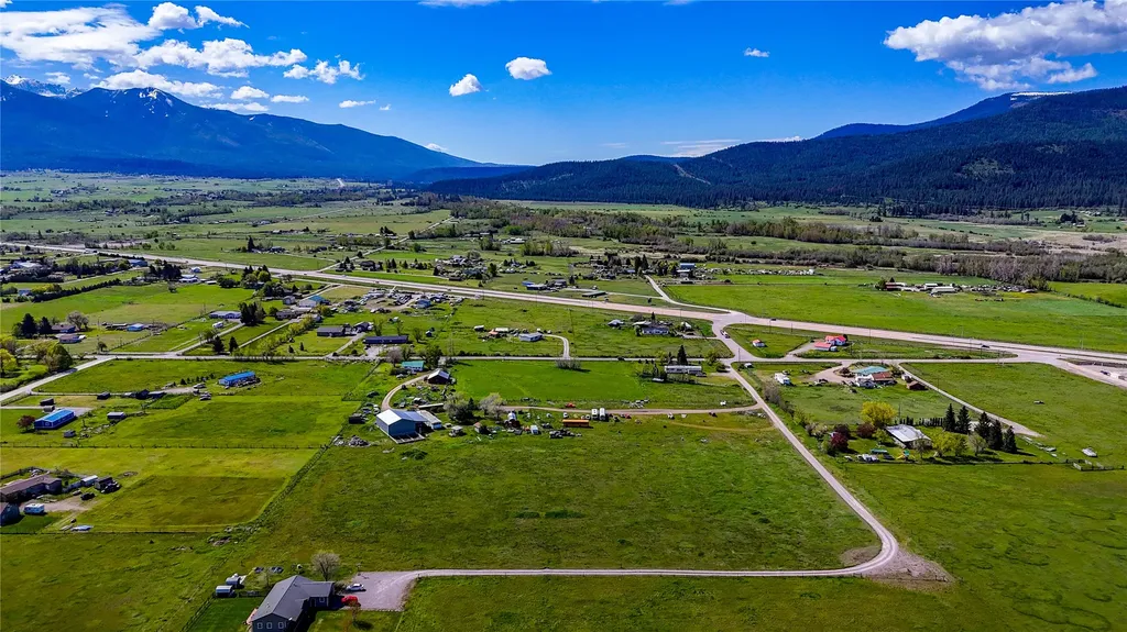 72880 Joes Lane Arlee MT 59821