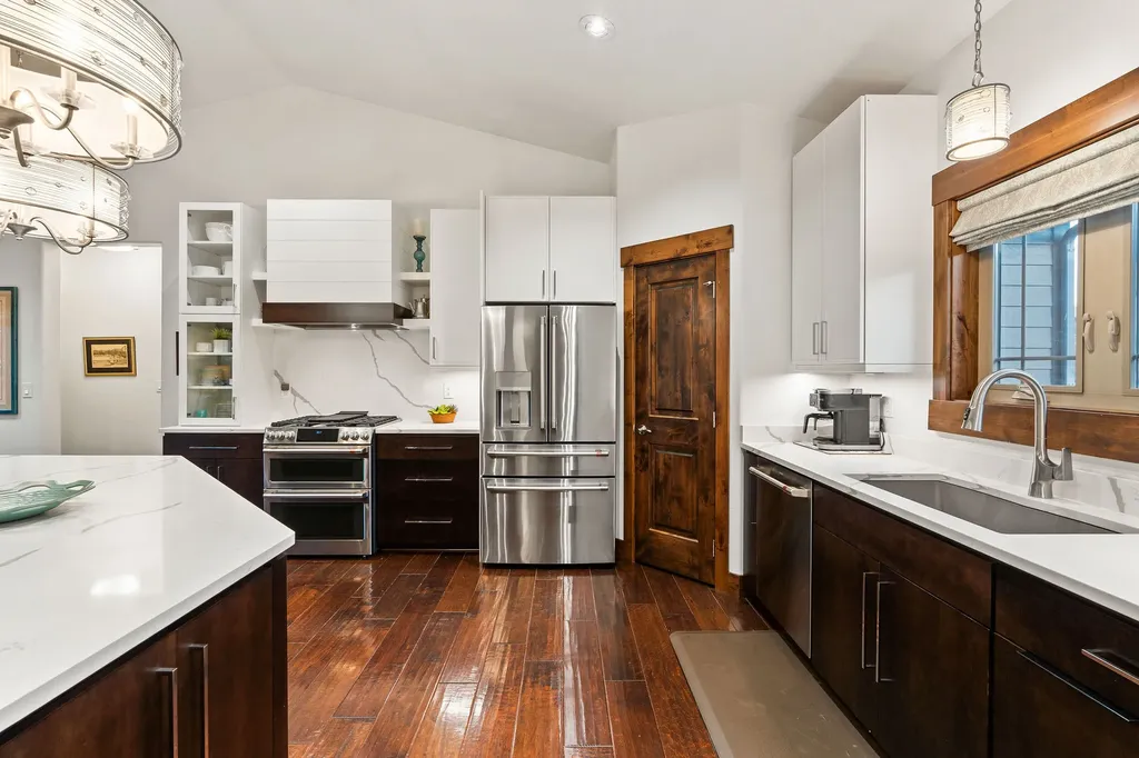 136 Oakmont Loop Columbia Falls MT 59912