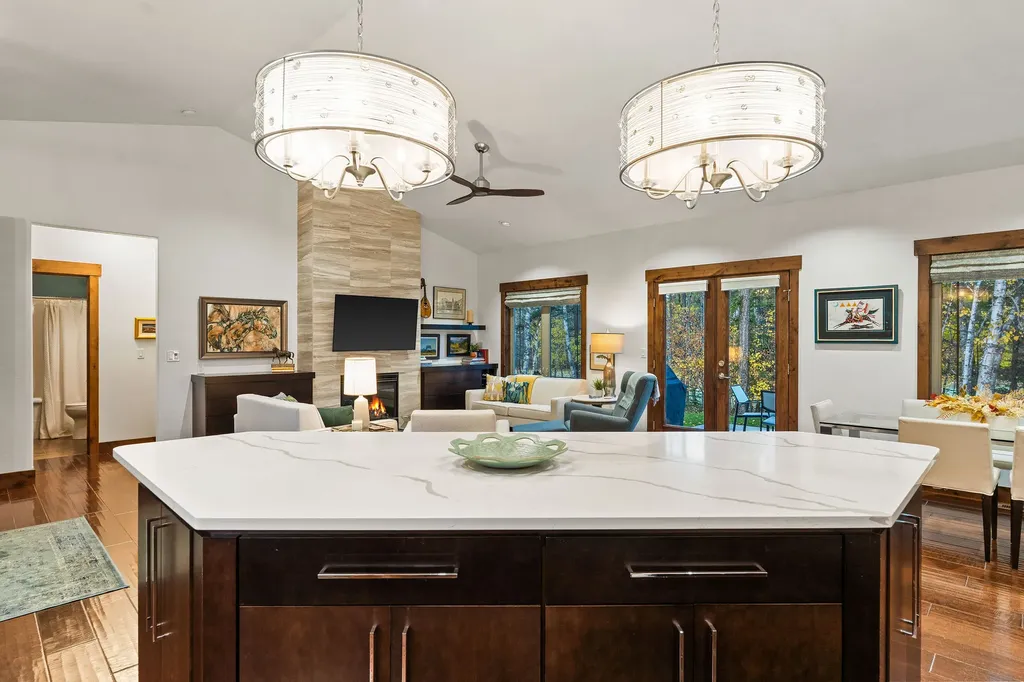 136 Oakmont Loop Columbia Falls MT 59912