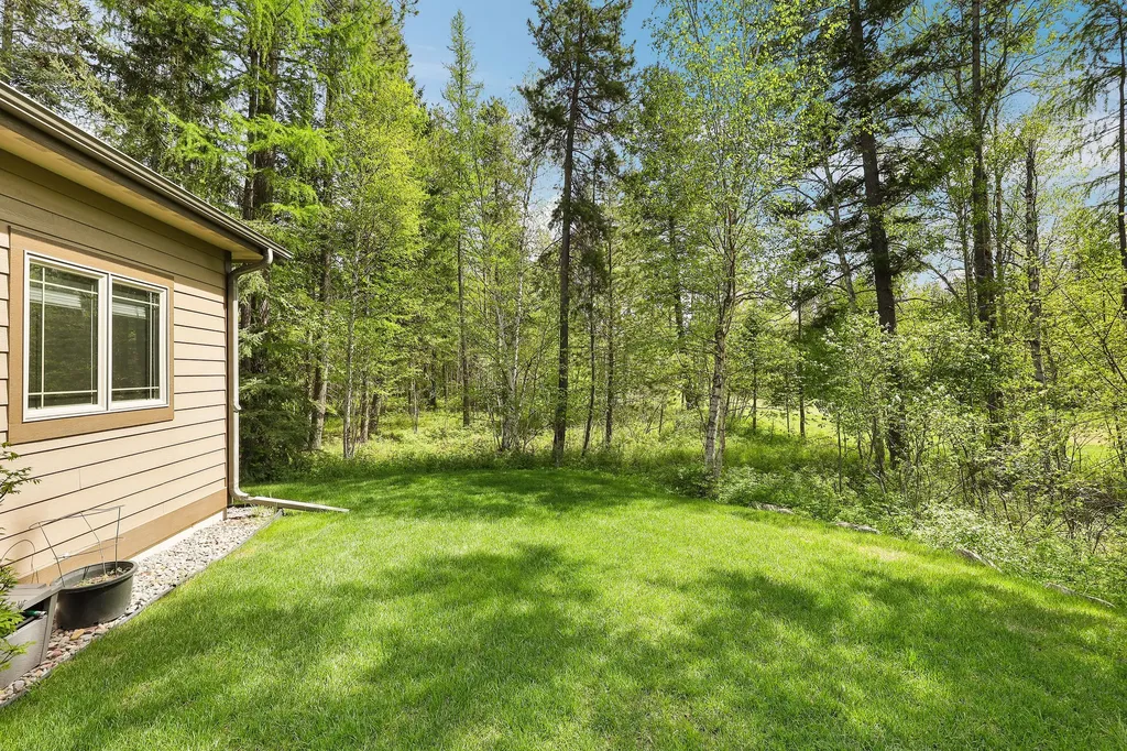 136 Oakmont Loop Columbia Falls MT 59912