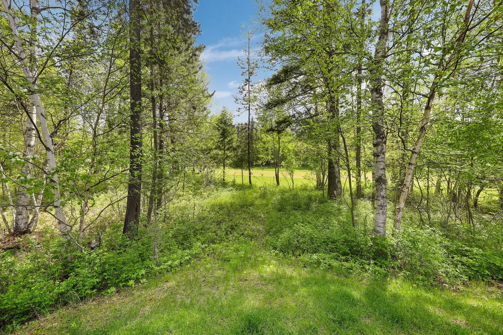 136 Oakmont Loop Columbia Falls MT 59912
