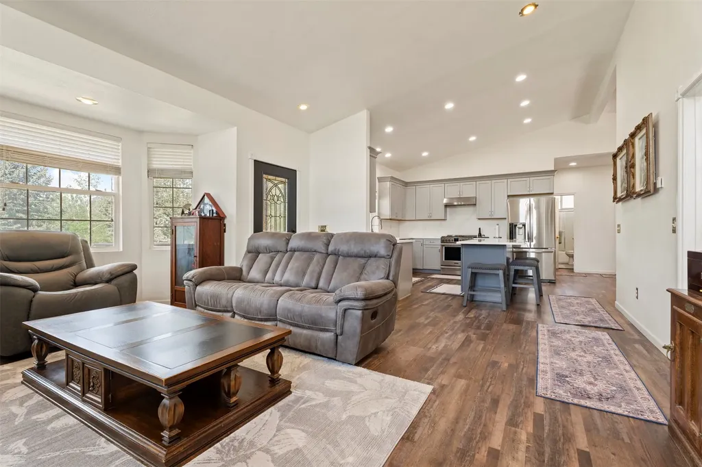 912 Little Joe Lane Hamilton MT 59840