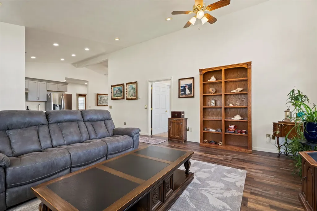 912 Little Joe Lane Hamilton MT 59840